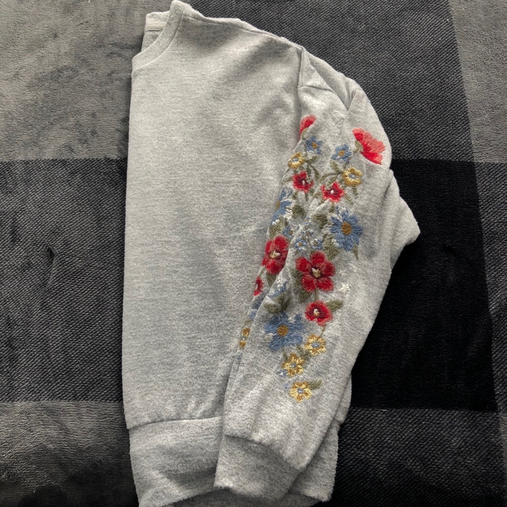 Ardene embroidered longsleeve